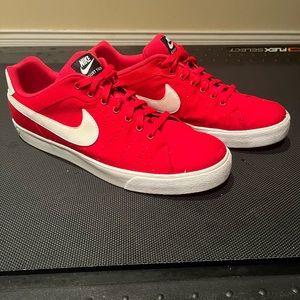 Nike Court Tour Red Size 13